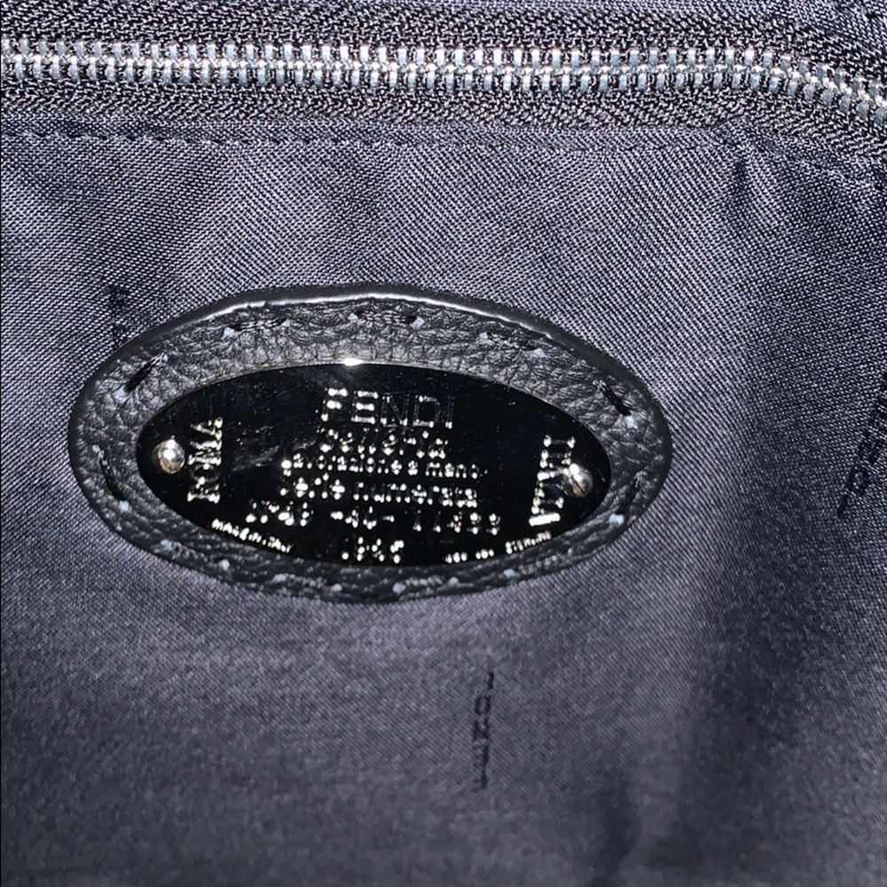 Backpack - Picture 2 of 4